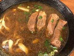 -尊品原汁牛肉面