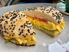 炒蛋牛油果三文鱼-Wagas沃歌斯(富力广场店)