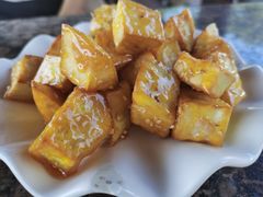 -侯臣咖啡文化村