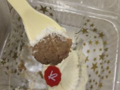 -凯司令(豫园地铁站店)