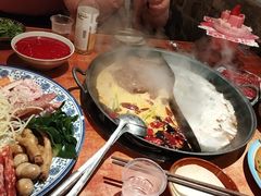 -周小明火锅(黑金冠社区店)