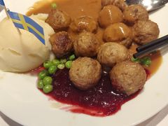 -宜家家居(四元桥商场店)