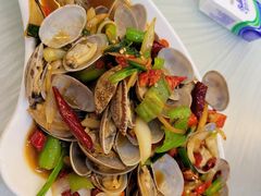 -覃记海鲜美食餐厅