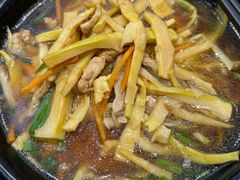-缘来聚·徽菜名店(黄山宏村店)
