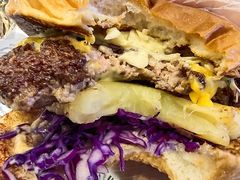 -TRIPS BURGER(大钟寺店)