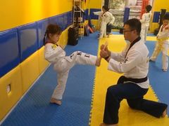 -哈喽实战跆拳道·跳绳·体能(慈云寺馆)