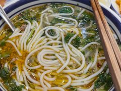 -云阿蛮云南生烫牛肉米线(奉贤路店)