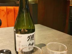 -铭牛烧肉·和牛海鲜自助(高新月牙湖店)
