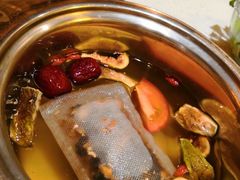 野菌汤锅-素渡·一茶一素素食馆(新疆店)
