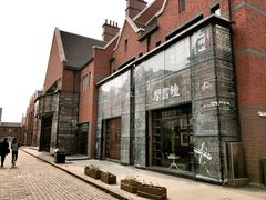 -钟书阁(松江泰晤士小镇店)