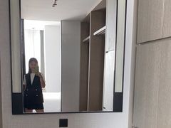 -大连星海皇冠假日酒店