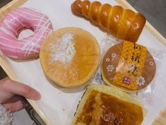 苹果乳酪包-山崎面包(百联世纪店)