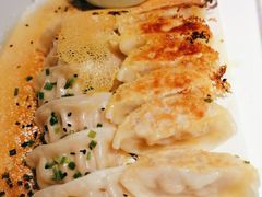 网皮锅贴-姜君·千岛湖鱼头馆(浦东大道店)