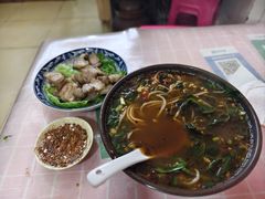 -余庆小吃(小吃一条街店)