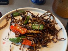 -吴越荣记苏州菜·松鼠桂鱼100%活鱼现做(斜塘老街店)