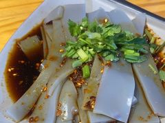 -勺子米线·云南传统小吃市集(四方街店)