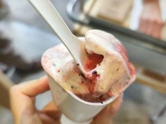 -喜茶(上海打浦桥日月光gelato lab+店)