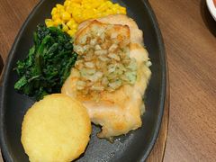 莫利赛风味蒜香鸡排-萨莉亚意式餐厅(杭州滨江天街店)