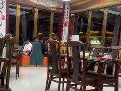 -壹阁胡羊焖饼(特色小吃街店)