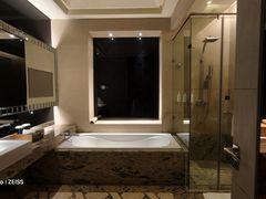 -上海闵行星河湾酒店
