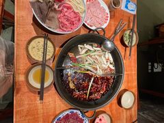 -周小明火锅(黑金冠社区店)