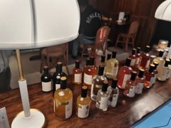 -银米·云南传统过桥米线(双廊黑金冠店)