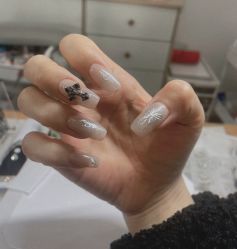 -兮奈ネイル美甲美睫·皮肤管理