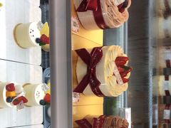 -花花卷卷·鲜食蛋糕(静安久光百货店)