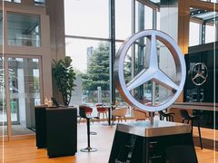 -奔驰上海利星(七宝店)