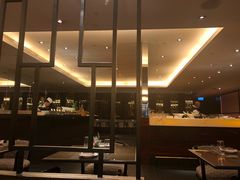 大堂-ARMANI/AQUA(遮打大厦店)