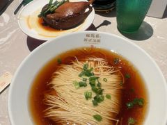 -松鹤面馆·古法焖肉面(观前店)