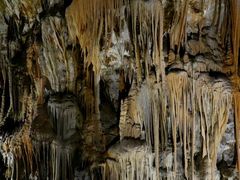 -波斯托伊纳溶洞