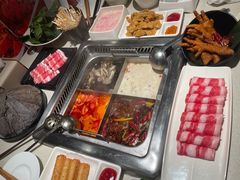 -海底捞火锅鲜切牛肉主题店(长寿路店)