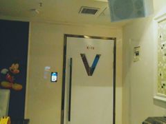 -悦SHOW 量贩式KTV(宝龙广场店)
