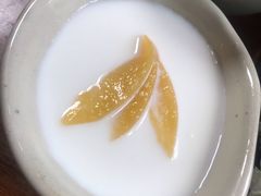 杏仁豆腐-铃木食堂(帽儿胡同店)