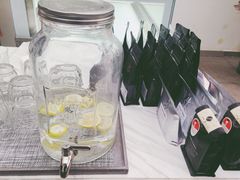 -UNI UNI(环亚凯瑟琳店)