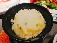 老奶洋芋-云海肴·汽锅鸡·云南菜(高德置地店)