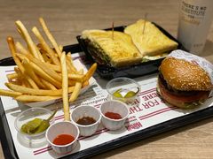 -The Habit Burger Grill 哈比特汉堡(爱琴海店)