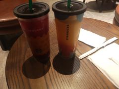 -星巴克臻选(南京金茂览秀城店)
