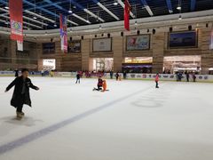 -冠军冰场(环球中心店)