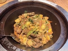-山河屯铁锅炖·非遗东北菜(南山店)