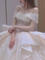 -艺憬婚纱礼服·造型(二七万达店)