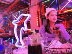 -UP嘻哈酒吧(粉巢店)