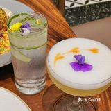 说这边9点过后会变酒市氛围感～就马不停蹄冲冲冲了！
