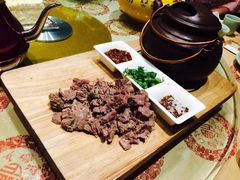-巷子里小酒馆(西三道街店)