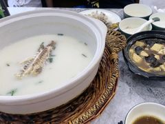-紫藤园·天目湖大鱼头(南山竹海店)