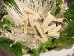 -霄汉牛三鲜湖北砂锅菜(万松园2店)