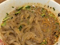 -万记麻辣烫国展总店