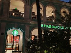 -星巴克臻选(广州沙面店)