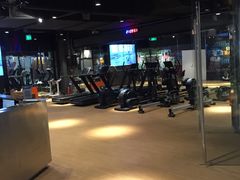 -VLines耀能运动24小时·月付制健身(京广桥店)